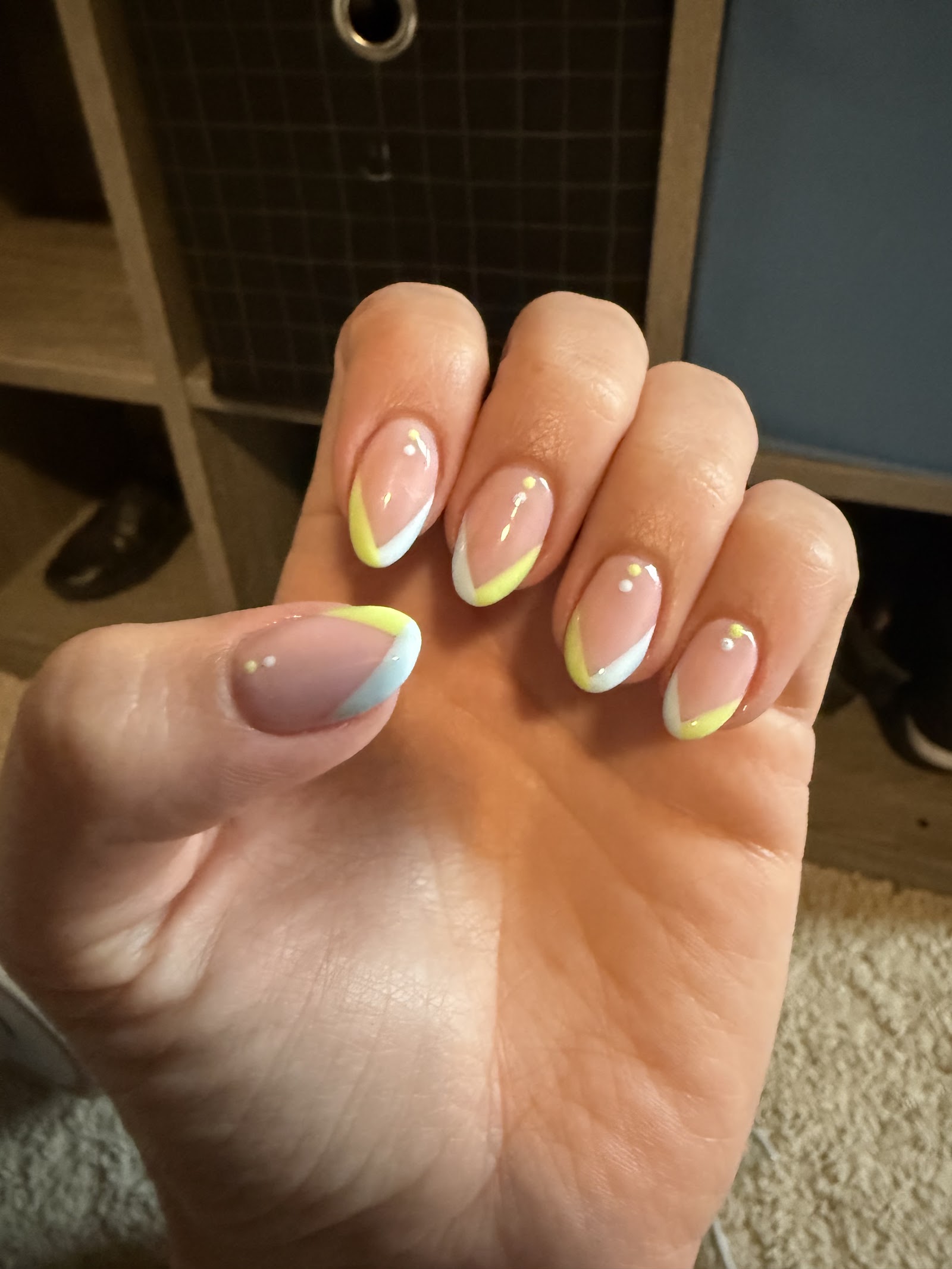 Urban Hippie Nail Lounge & Co. nail photo 2